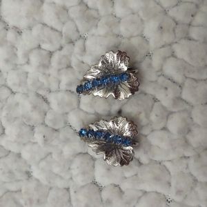 Leaf sapphire clip on earrings